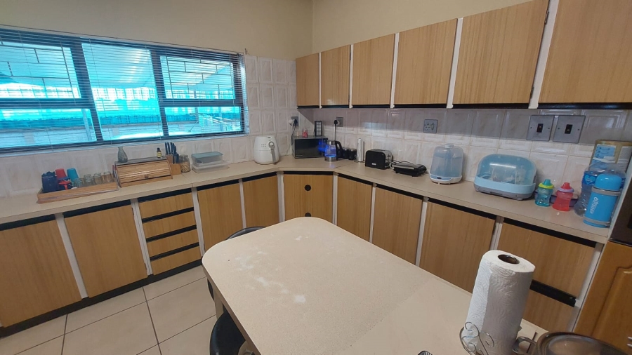 3 Bedroom Property for Sale in Vasco Estate Western Cape